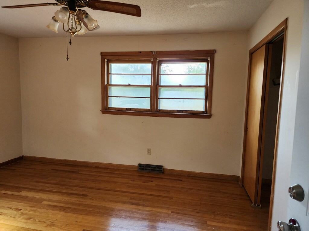 130 Monument Road Summertown, TN 38483 - Photo 10 of 22 Gallery Image 10