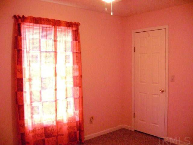 4092 South Eastern School Road Pekin, IN 47165 - Photo 6 of 9 Gallery Image 6