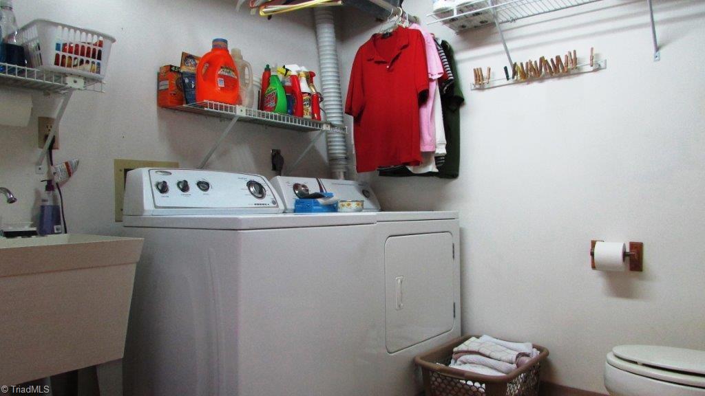 3313 Midkiff Road Winston-Salem, NC 27106 - Photo 20 of 30 Laundry half bath