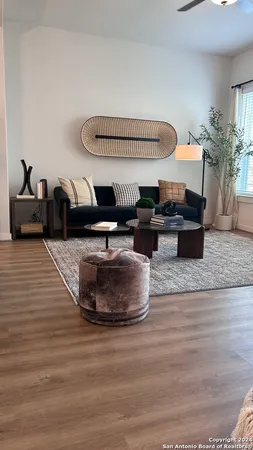 $2,299 | 10403 White Lodge, Unit KESTREL, San Antonio, TX 78254