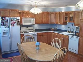 12706 Elnora Road Philadelphia, PA 19154 - Photo 4 of 6