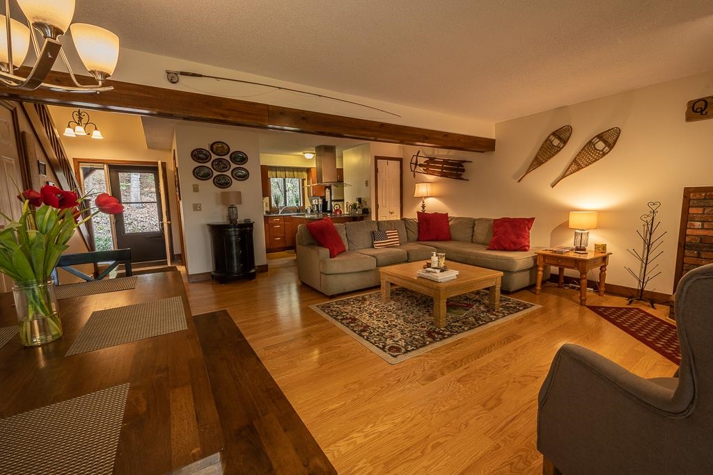 860 Murphys Road, Unit 1D Hartford, VT 05059 - Photo 4 of 38