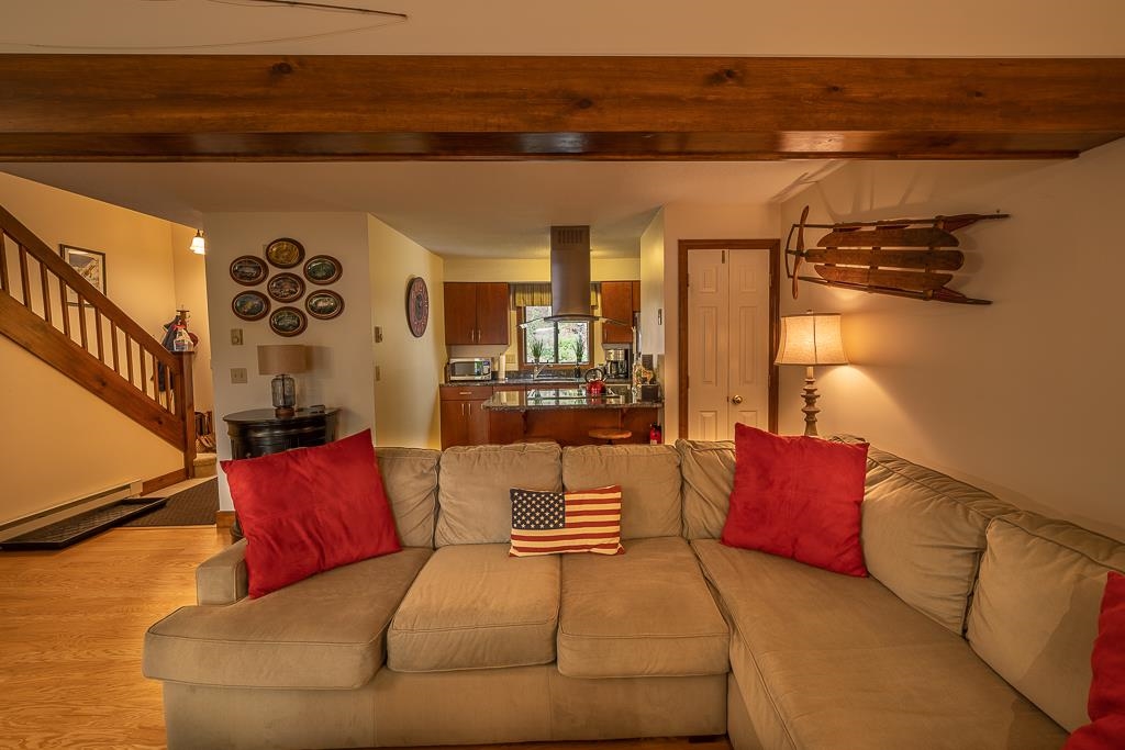 860 Murphys Road, Unit 1D Hartford, VT 05059 - Photo 5 of 38