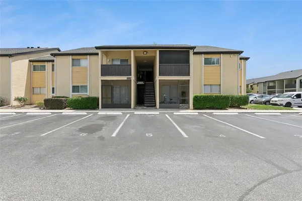 $125,000 | 900 Lake Destiny Road, Unit B, Altamonte Springs, FL 32714