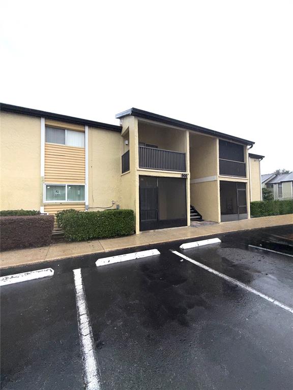 900 Lake Destiny Road, Unit B Altamonte Springs, FL 32714 - Photo 4 of 29