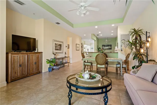 $369,900 | 2340 Water Oaks Lane, Unit 223, Vero Beach, FL 32962