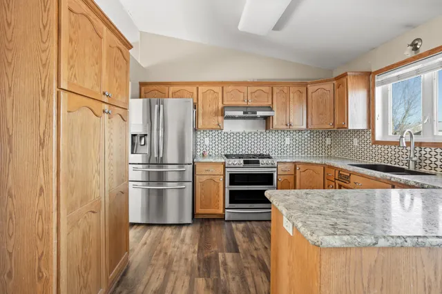 $359,000 | 921 Homestead Court, West Fargo, ND 58078