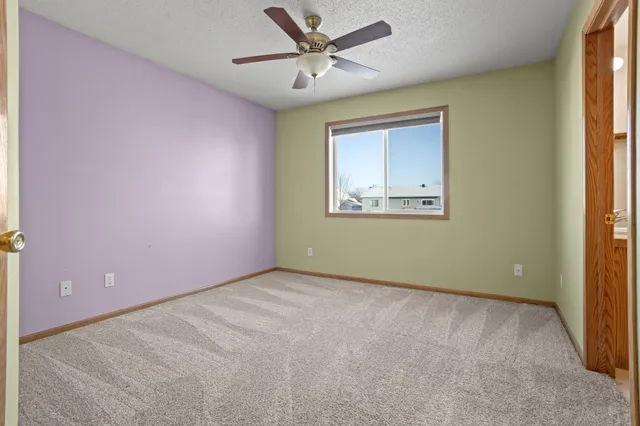 $359,000 | 921 Homestead Court, West Fargo, ND 58078