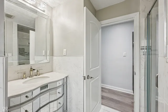 $325,000 | 3801 Denwood Drive, Indianapolis, IN 46226