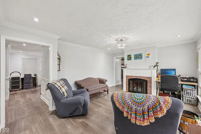 $325,000 | 3801 Denwood Drive, Indianapolis, IN 46226