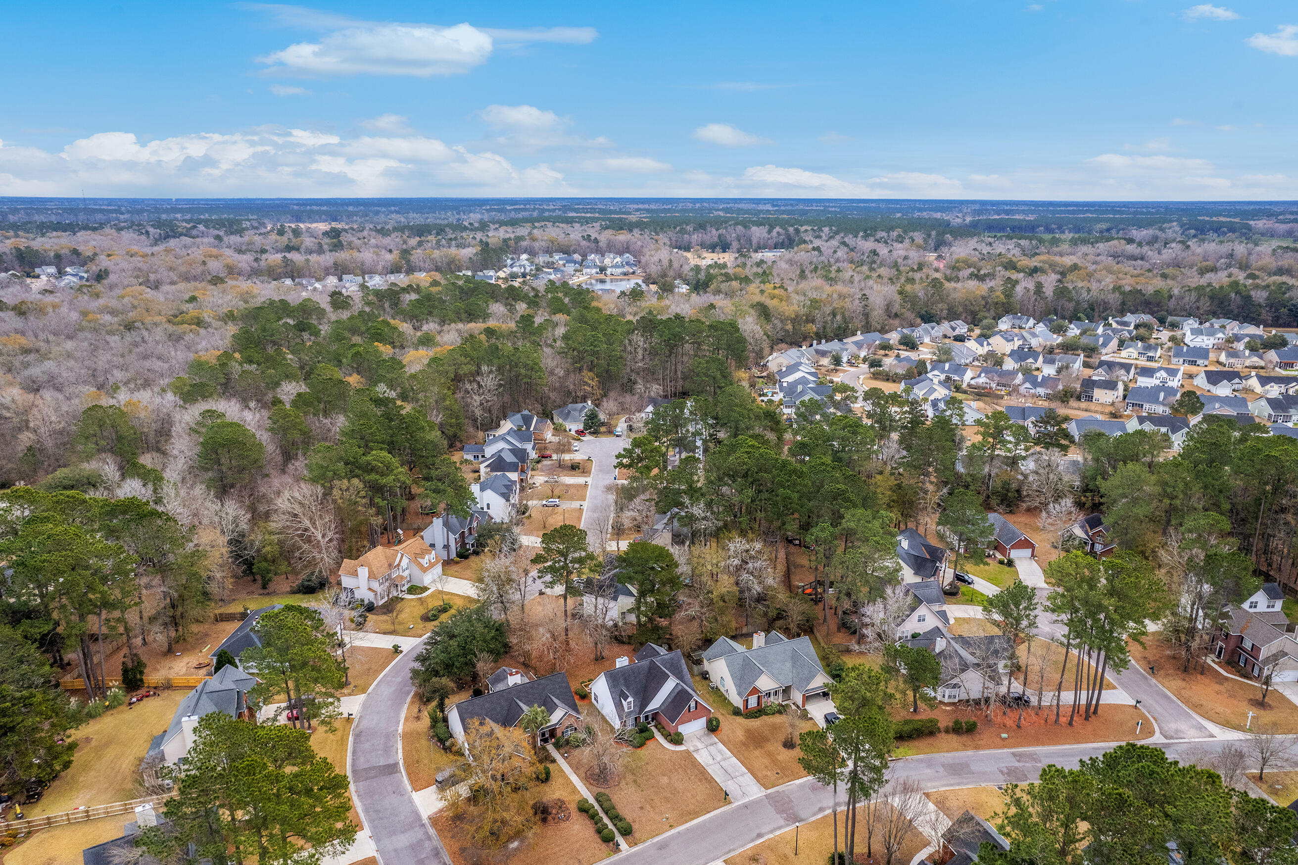 511 Pointe Of Oaks Road Summerville, SC 29485 - Photo 38 of 53 Zyndicate175