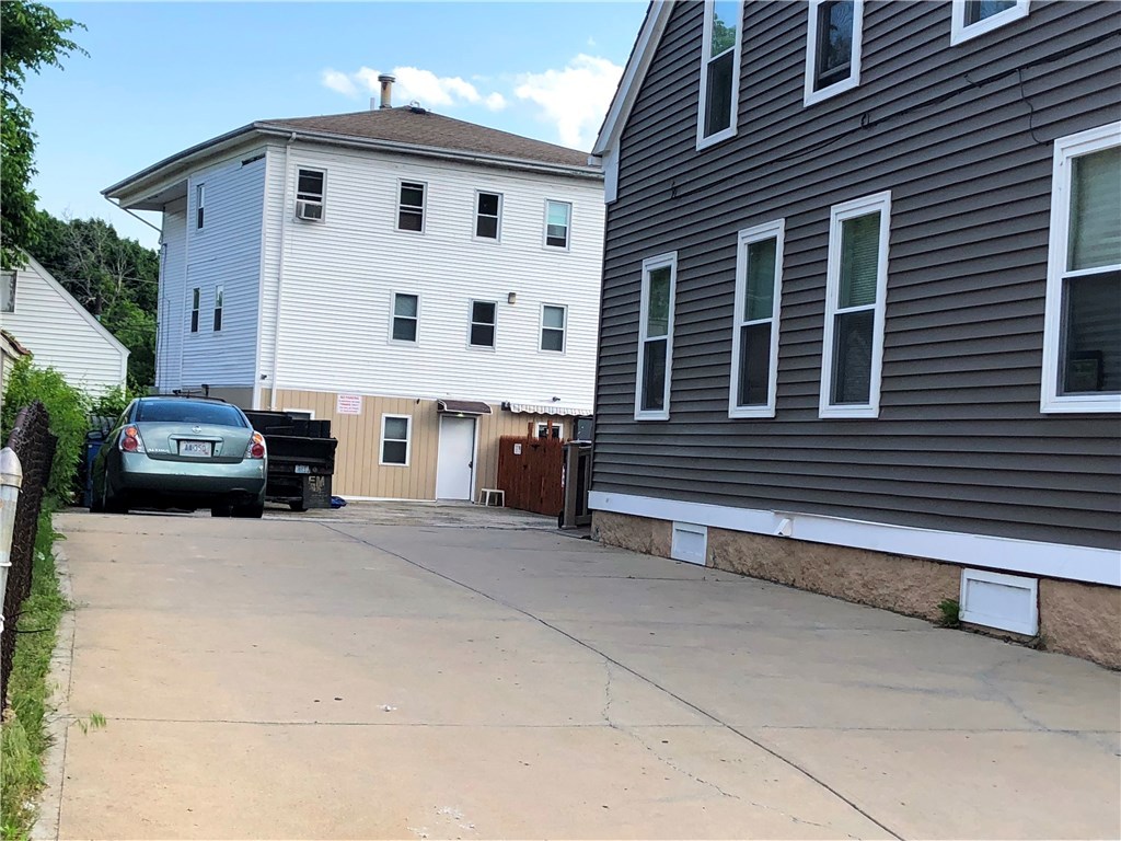 202 High Street Woonsocket, RI 02895 - Photo 6 of 7