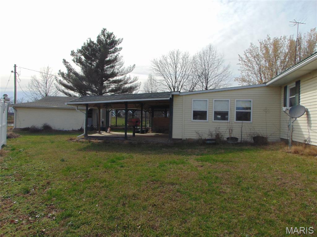1100 Sharp Rock Road Ava, IL 62907 - Photo 3 of 8 Gallery Image 3