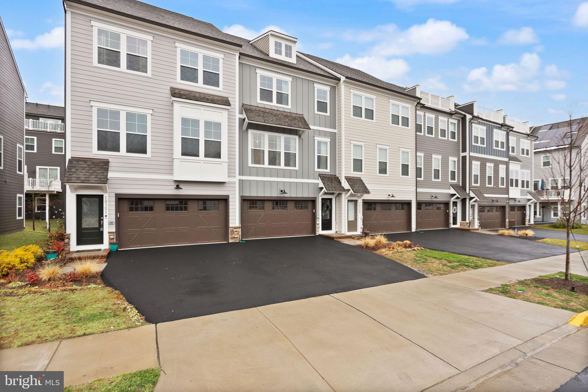 18353 Moss Garden Road Dumfries, VA 22026 - Photo 2 of 79