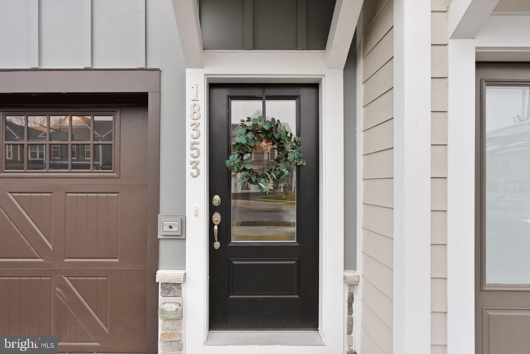 18353 Moss Garden Road Dumfries, VA 22026 - Photo 4 of 79 a view of front door