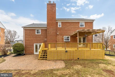 $1,075,000 | 9836 Belhaven Road, Bethesda, MD 20817