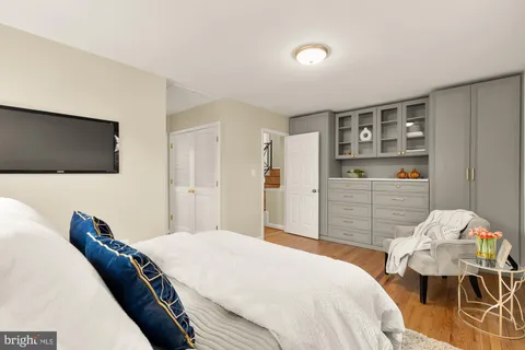 $1,075,000 | 9836 Belhaven Road, Bethesda, MD 20817