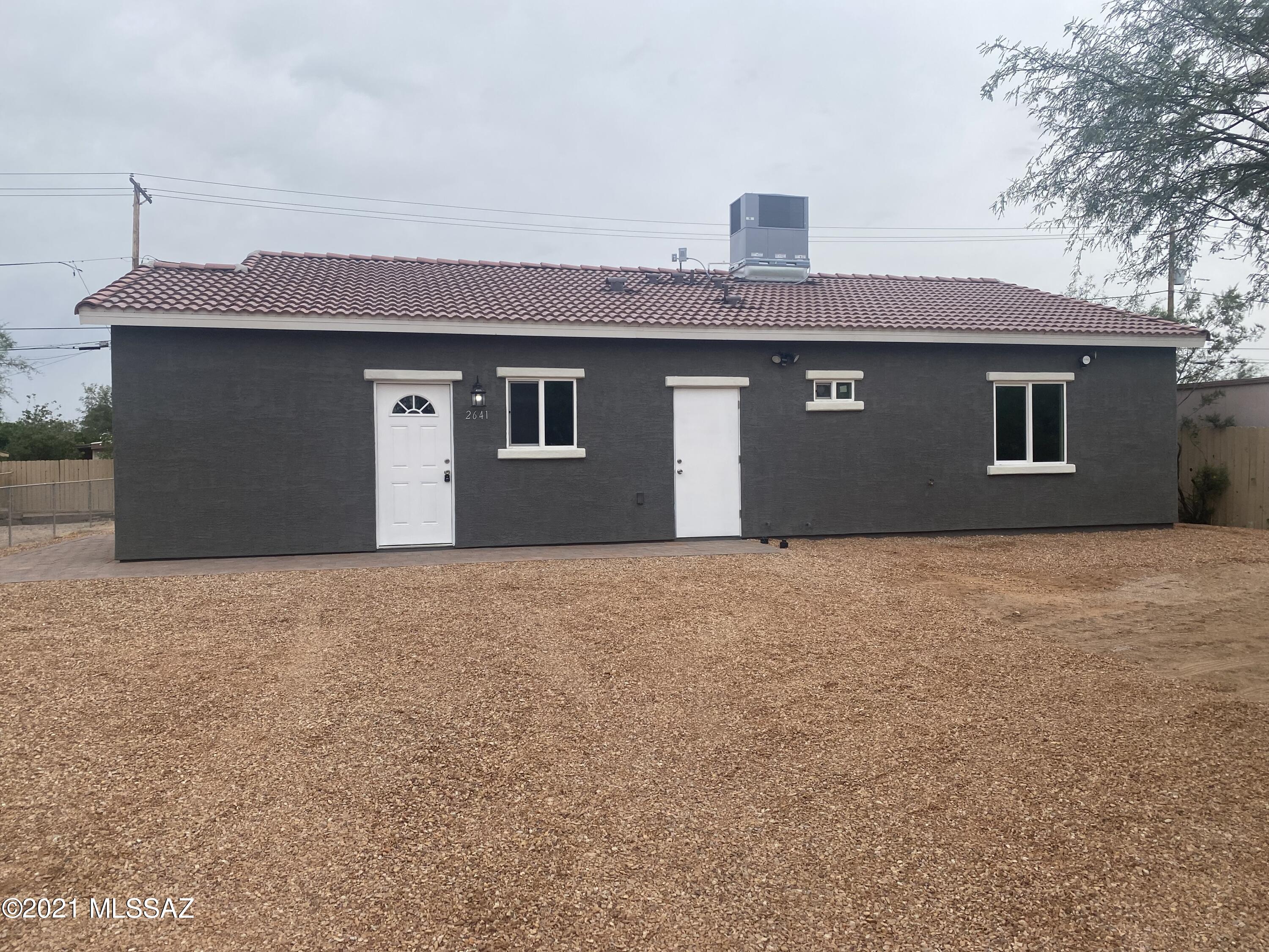 2641 West Quail Road Tucson, AZ 85746 - Photo 1 of 31 Gallery Image 1