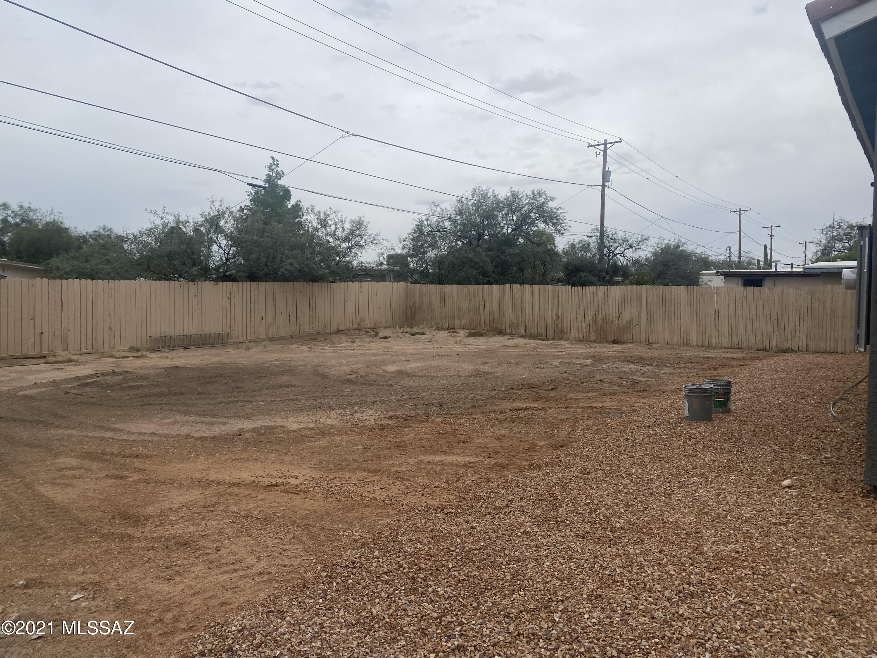 2641 West Quail Road Tucson, AZ 85746 - Photo 4 of 31 Gallery Image 4