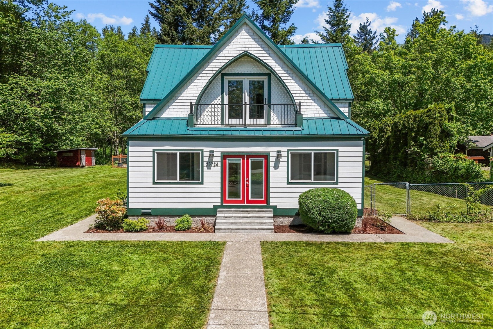 33724 Southeast Hudson Road Ravensdale, WA 98051 - Photo 1 of 40