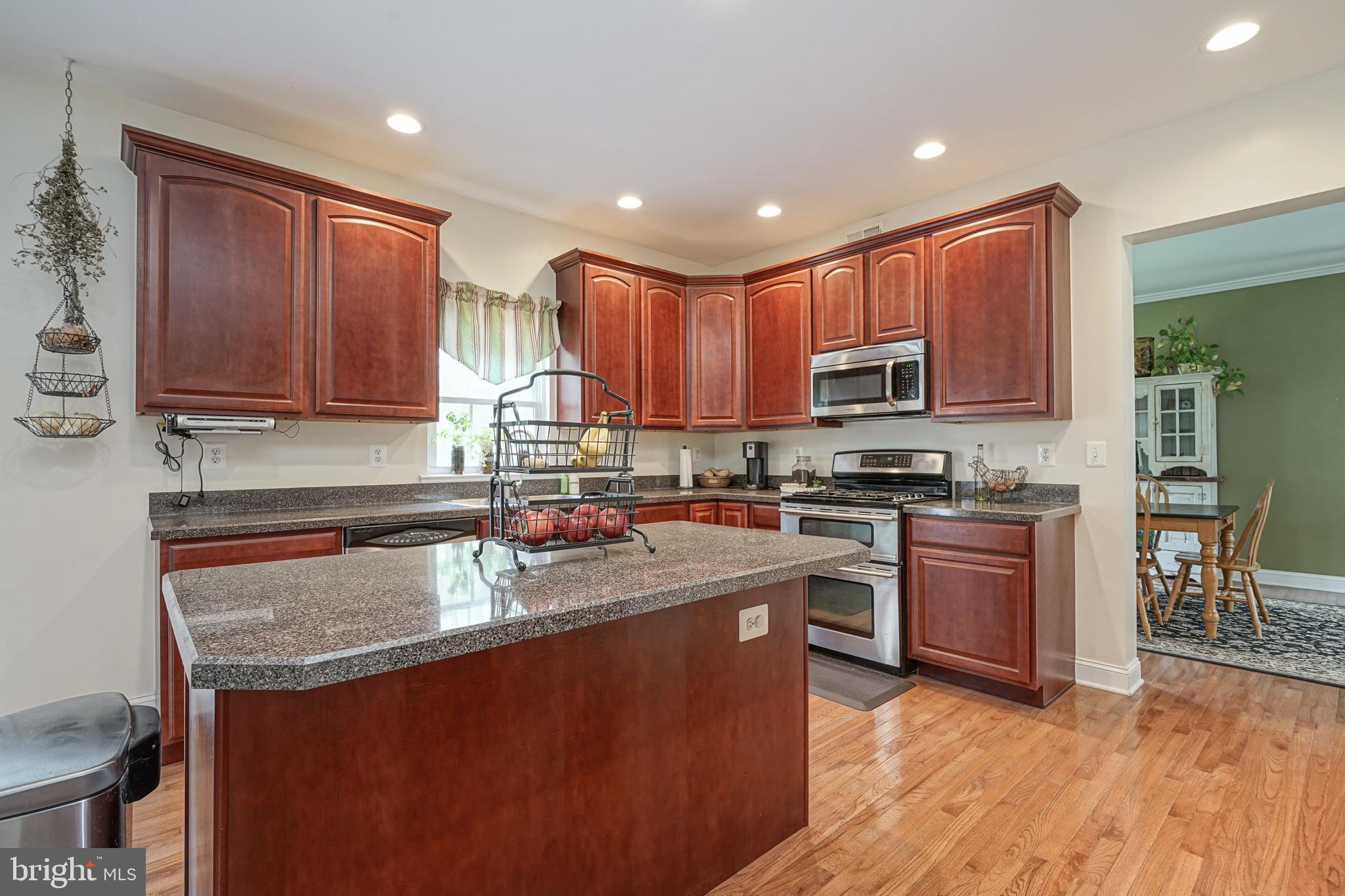 948 Kearsley Road Sicklerville, NJ 08081 - Photo 6 of 23 Gallery Image 6