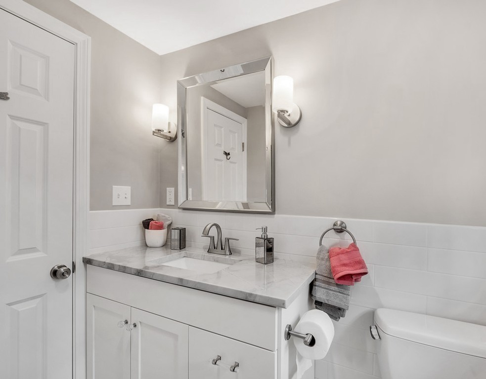 9 Evergreen Lane, Unit 9 Arlington, MA 02474 - Photo 15 of 23