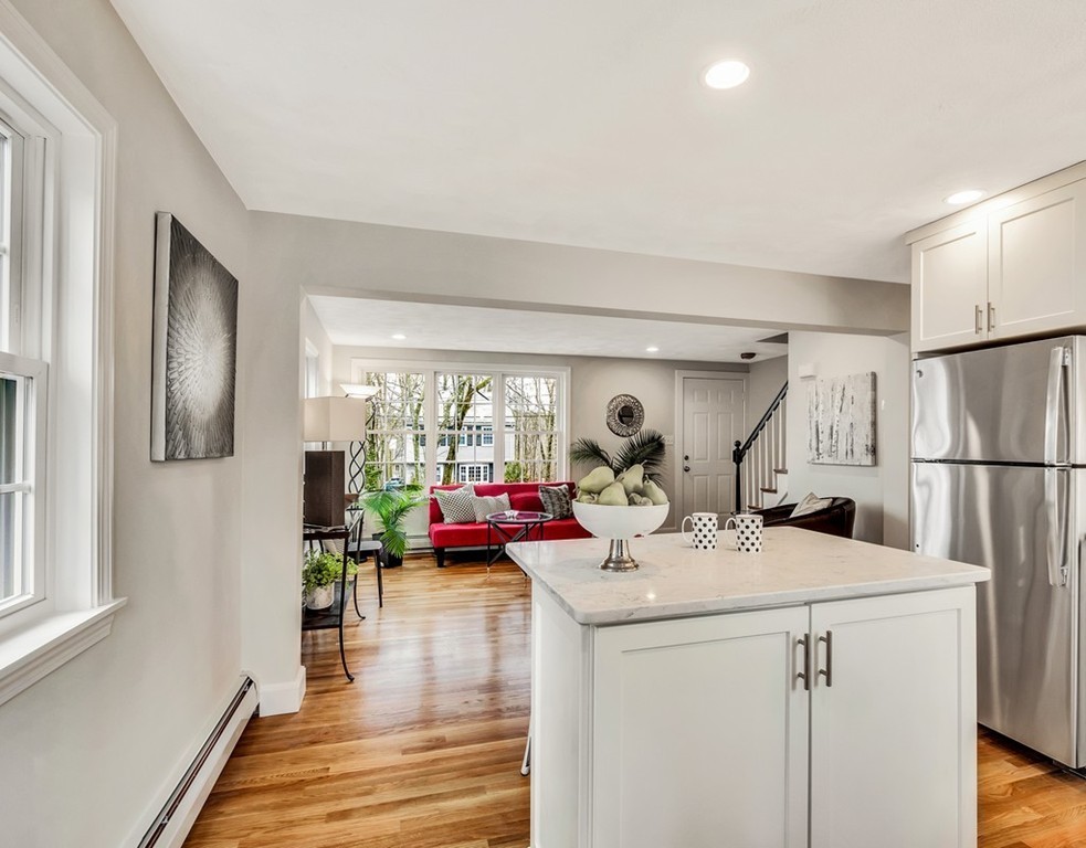 9 Evergreen Lane, Unit 9 Arlington, MA 02474 - Photo 2 of 23