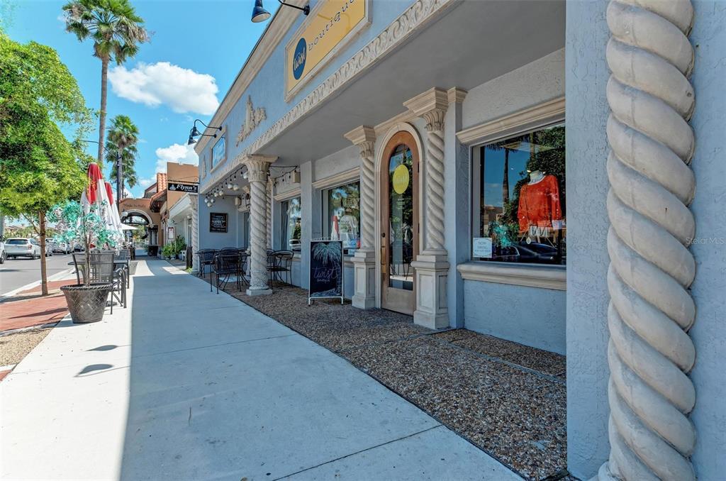 1640 Saturn Road Venice, FL 34293 - Photo 43 of 79