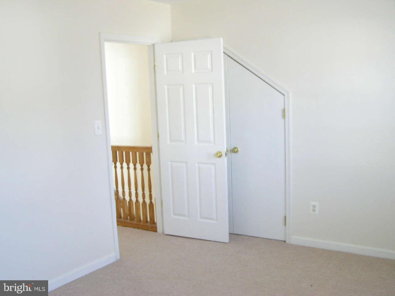 3802 Ridgecroft Road Baltimore, MD 21206 - Photo 15 of 24 Bedroom