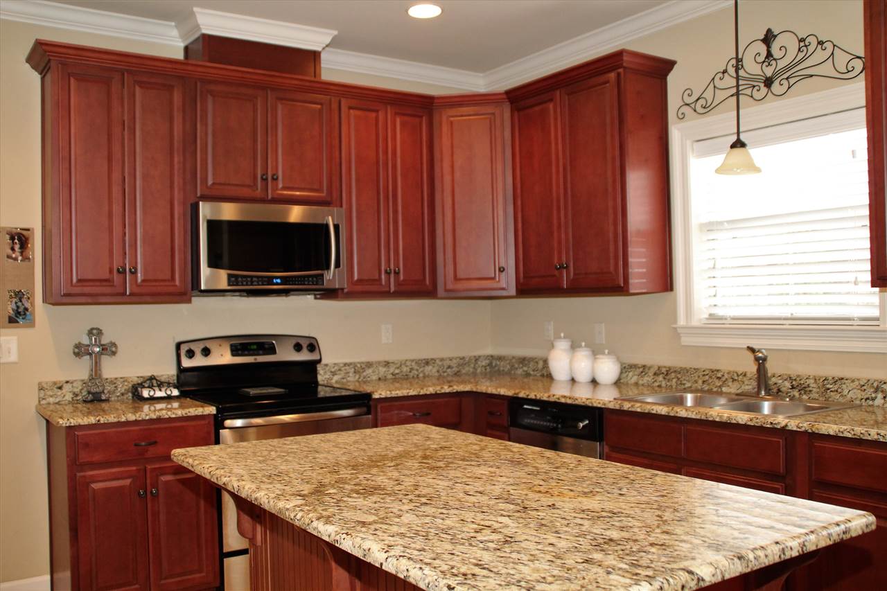 10331 Estia Street Daphne, AL 36526 - Photo 13 of 31 Plenty of Storage
