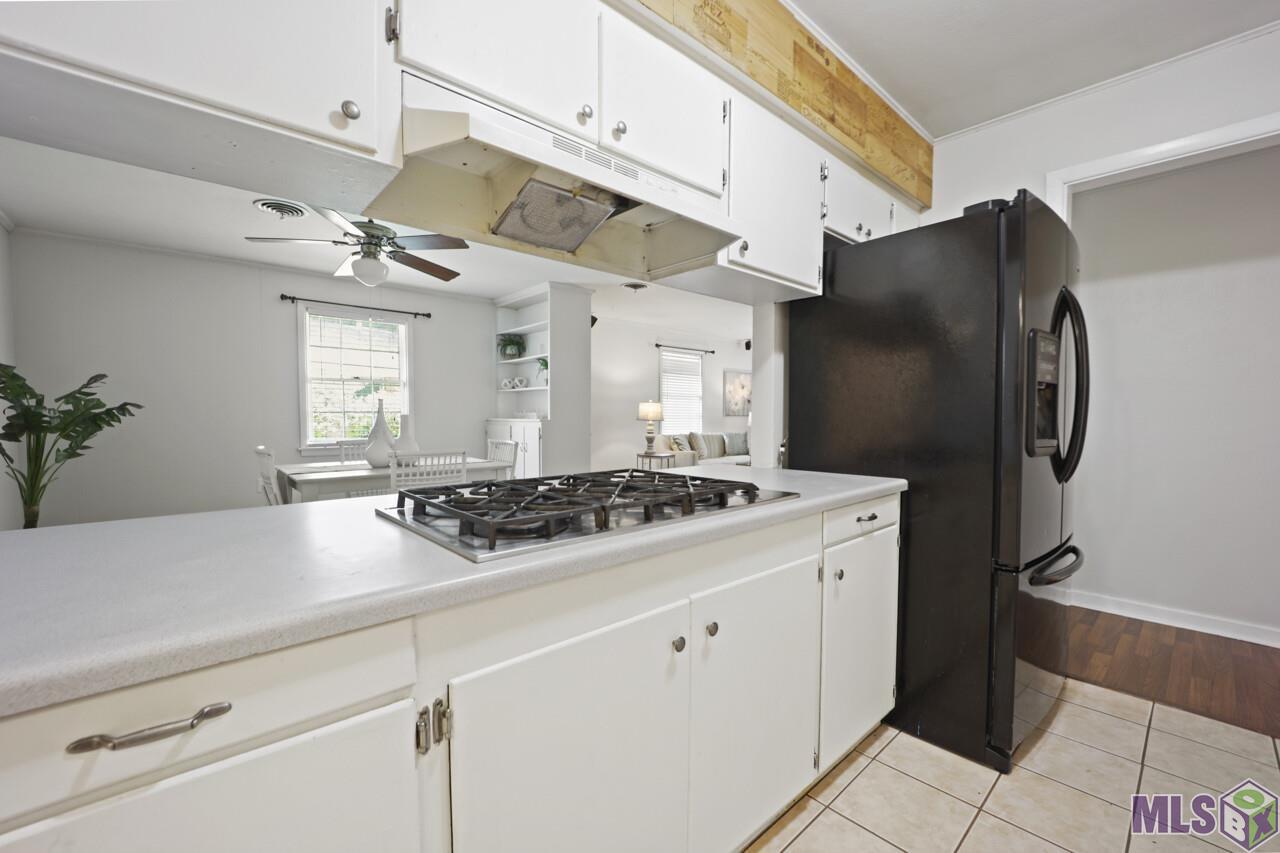9155 South Contour Drive Baton Rouge, LA 70809 - Photo 9 of 24 Gallery Image 9