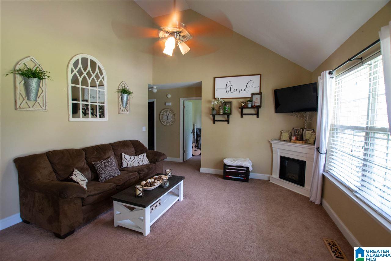 654 Deans Ferry Road Hayden, AL 35079 - Photo 6 of 28