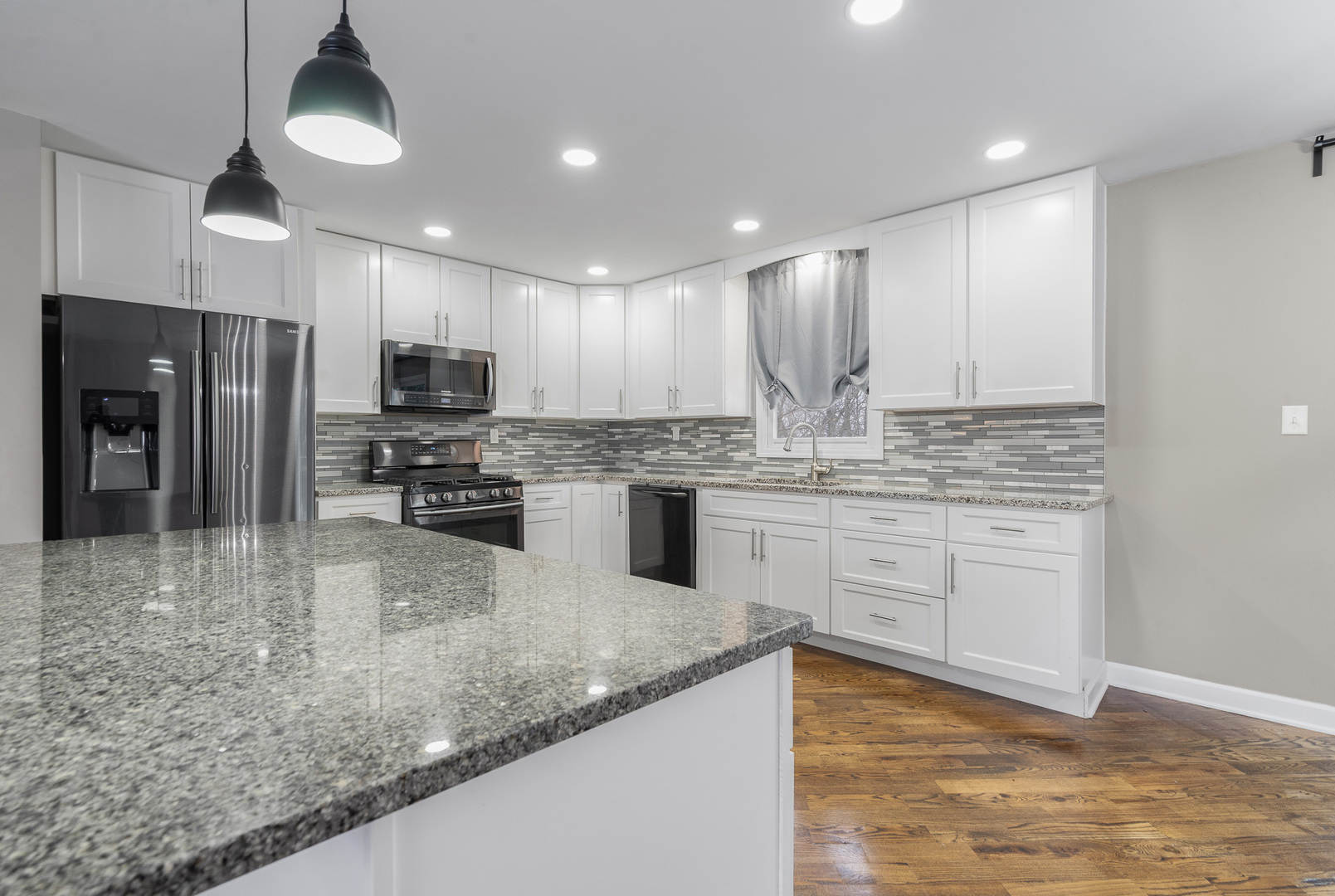 24240 South Burr Road Channahon, IL 60410 - Photo 3 of 47