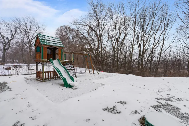 $379,900 | 24240 South Burr Road, Channahon, IL 60410