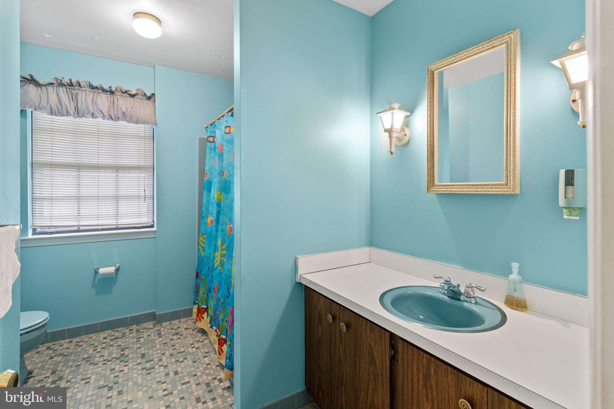 546 Coach Road Horsham, PA 19044 - Photo 21 of 27 Gallery Image 21