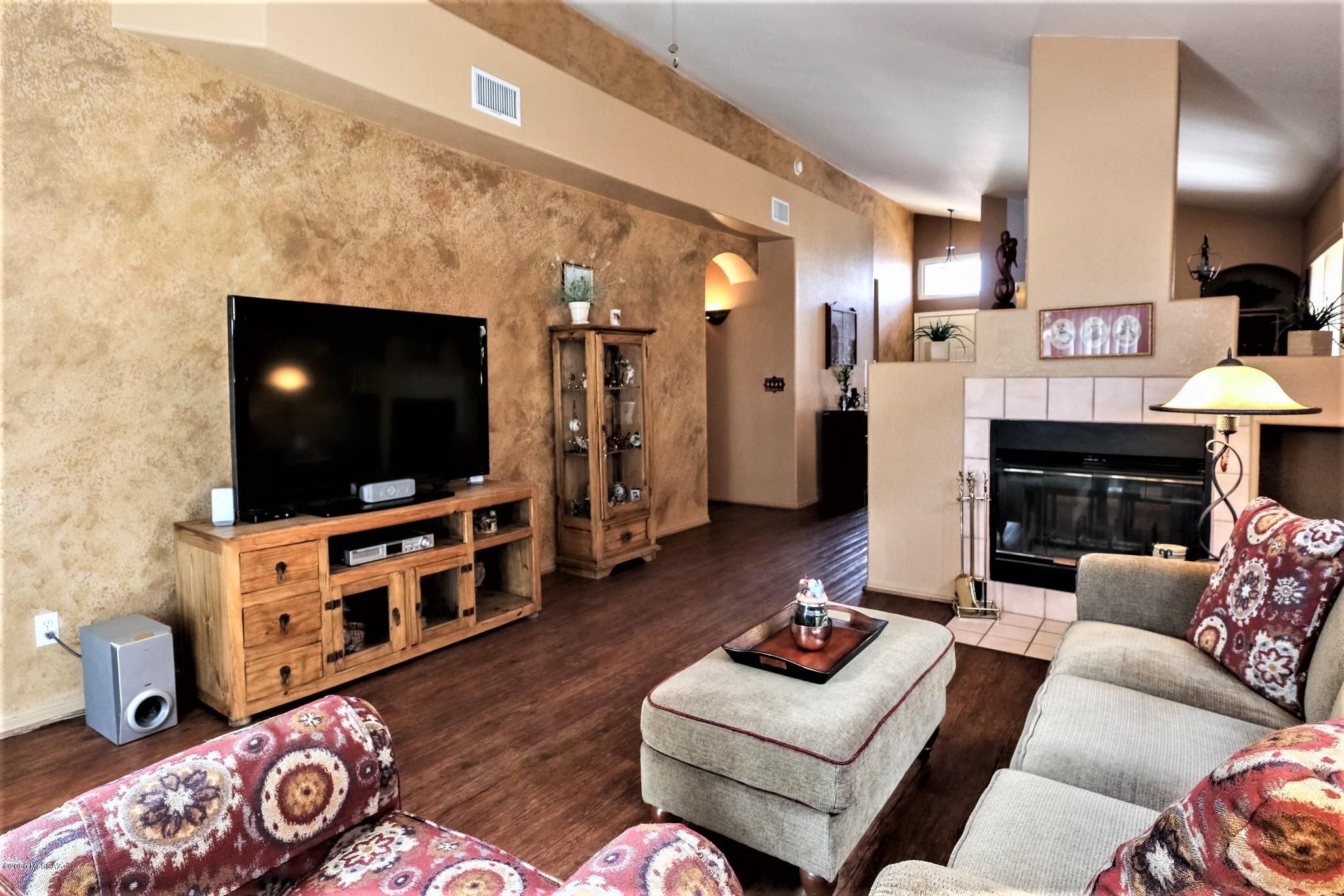 4291 West Bunk House Road Tucson, AZ 85741 - Photo 6 of 29 Gallery Image 6
