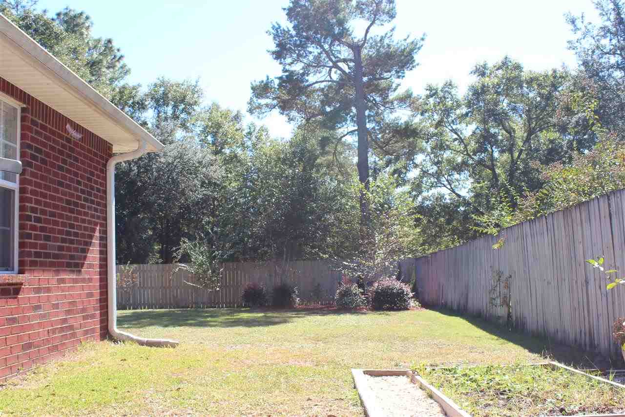 5937 Hamilton Bridge Road Milton, FL 32570 - Photo 4 of 37