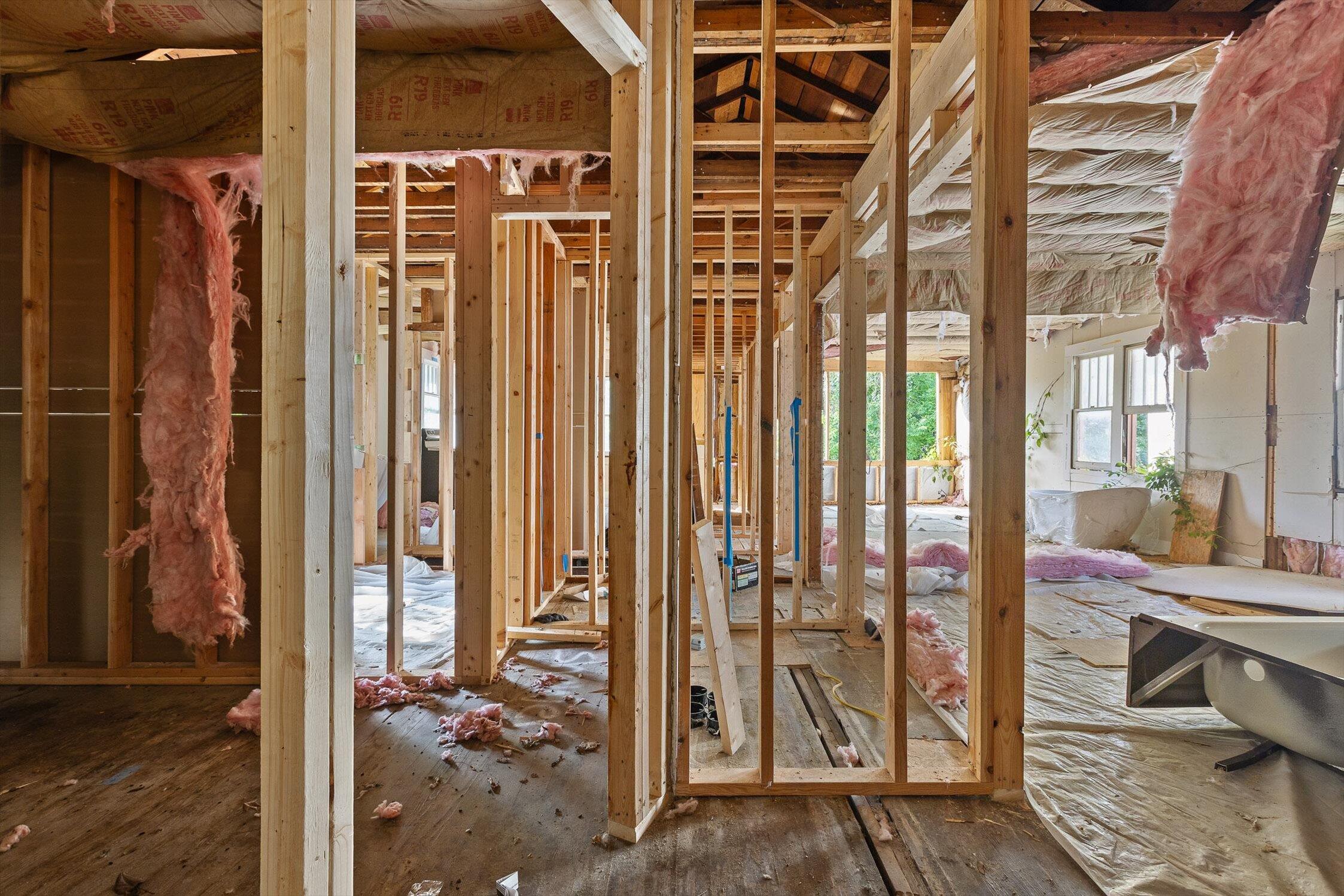 218 Baker Street Chattanooga, TN 37405 - Photo 5 of 28 05-Baker-5