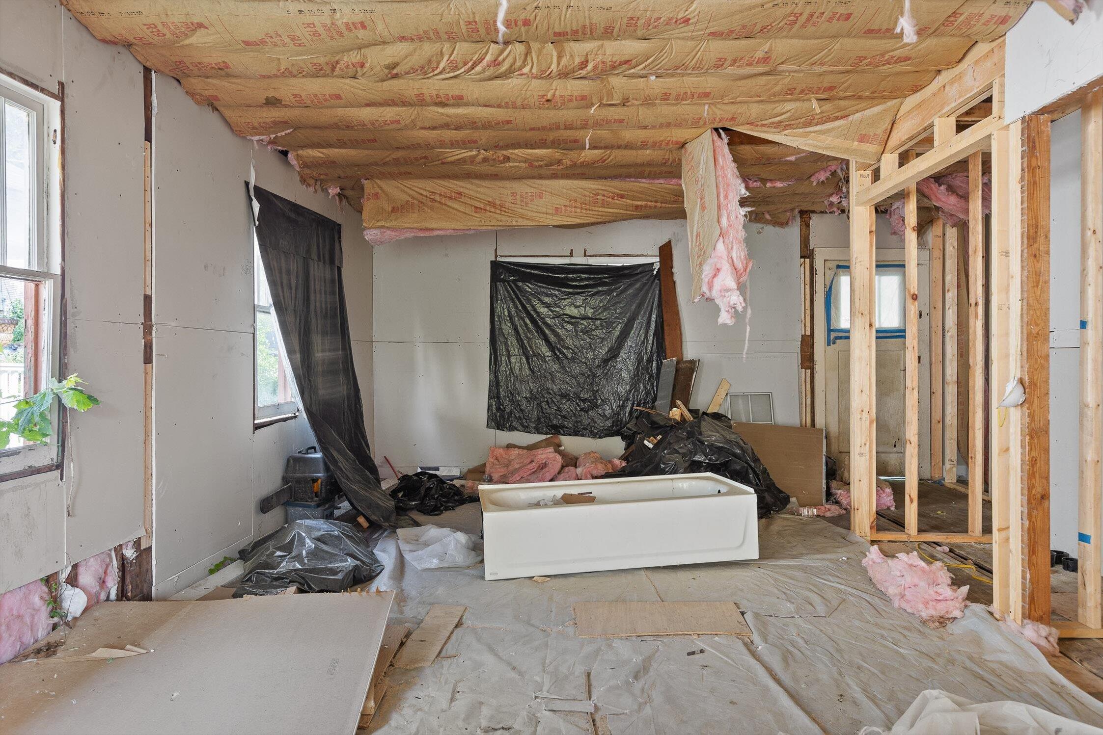 218 Baker Street Chattanooga, TN 37405 - Photo 9 of 28 09-Baker-9