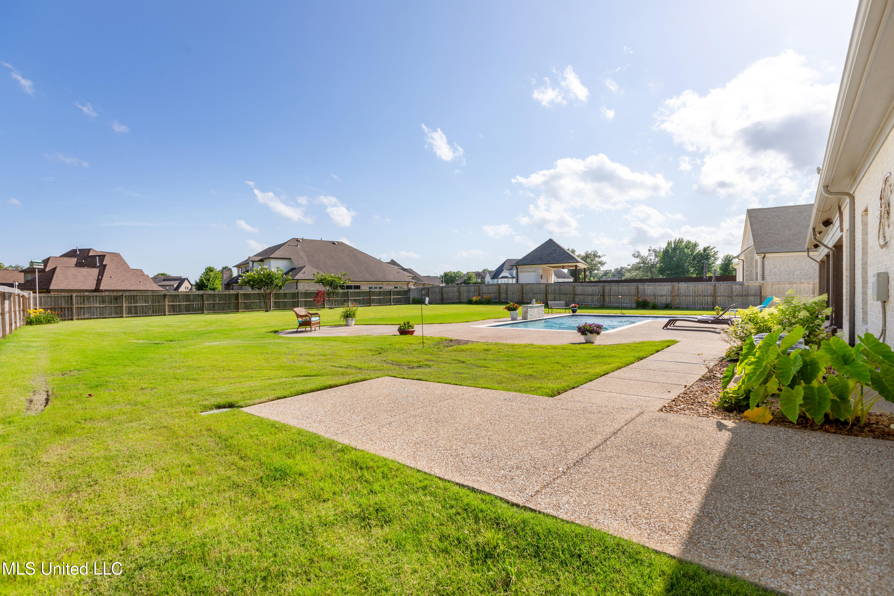 8209 Waterfall Way Olive Branch, MS 38654 - Photo 12 of 66 13 (3)