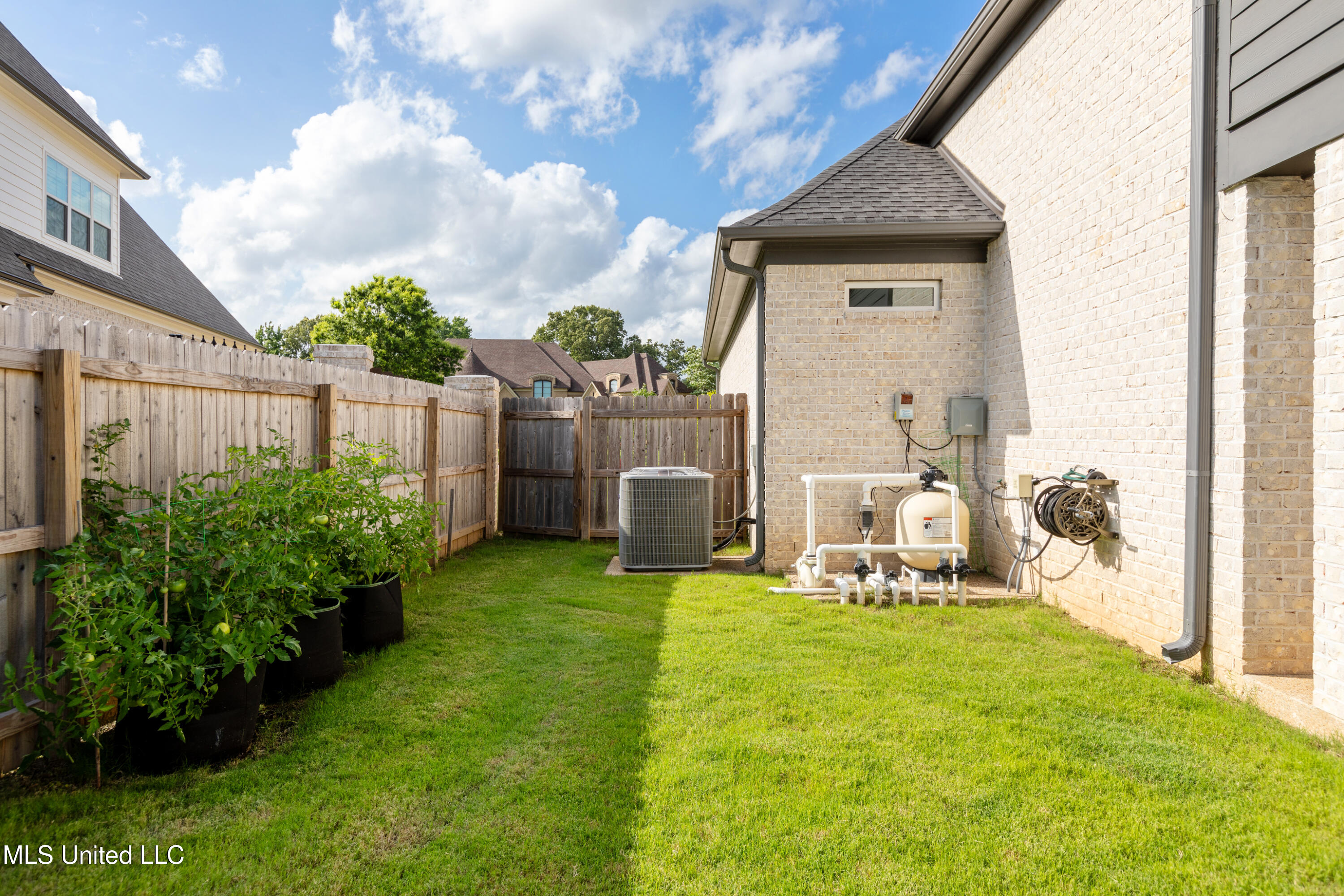 8209 Waterfall Way Olive Branch, MS 38654 - Photo 23 of 66 25 (2)