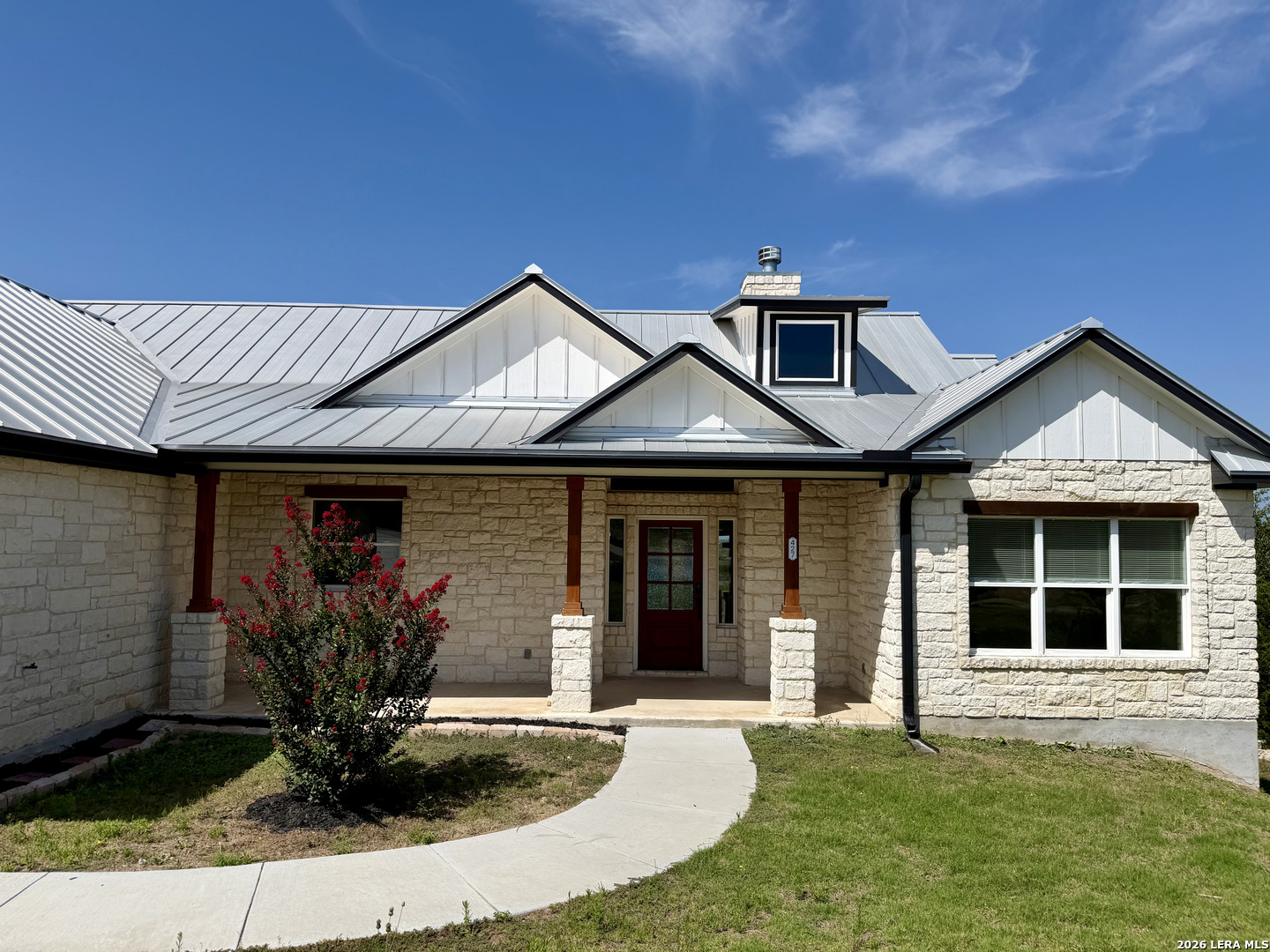427 Primrose Path Spring Branch, TX 78070 - Photo 2 of 37