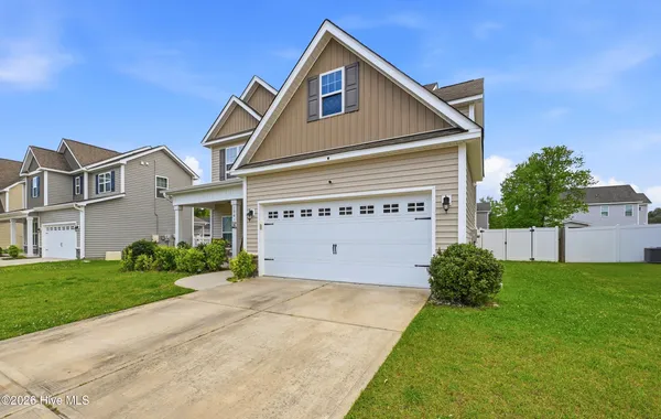 $400,000 | 106 Periwinkle Street, Burgaw, NC 28425