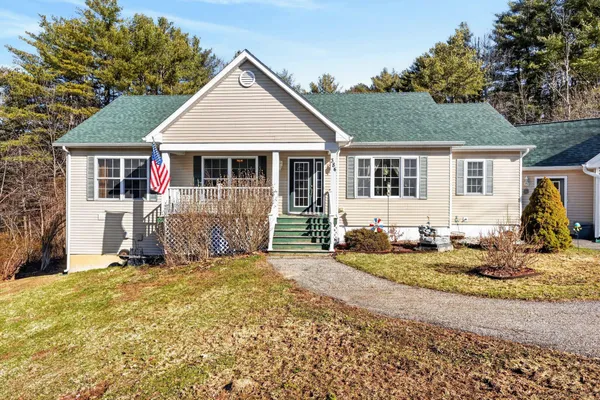 $445,000 | 384 Pond Road, Lewiston, ME 04240