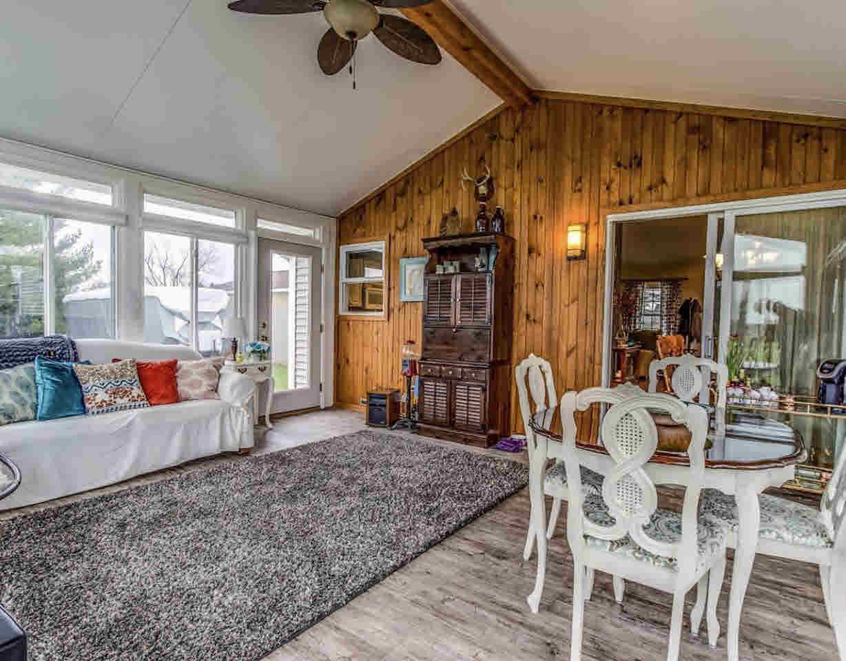 6036 Cook Road Swartz Creek, MI 48473 - Photo 30 of 36 21280056-29.JPG