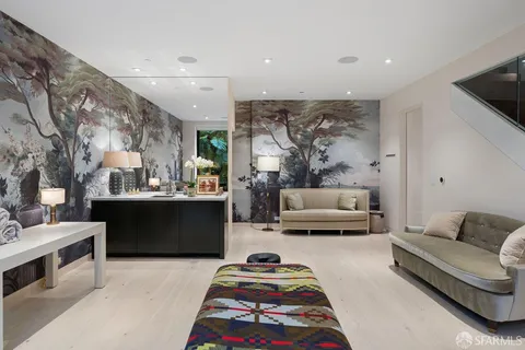 $19,900,000 | 2833 Vallejo Street, San Francisco, CA 94123