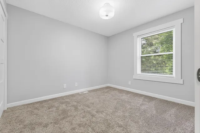 $574,900 | 1900 Vernon Drive South, Minnetonka, MN 55305