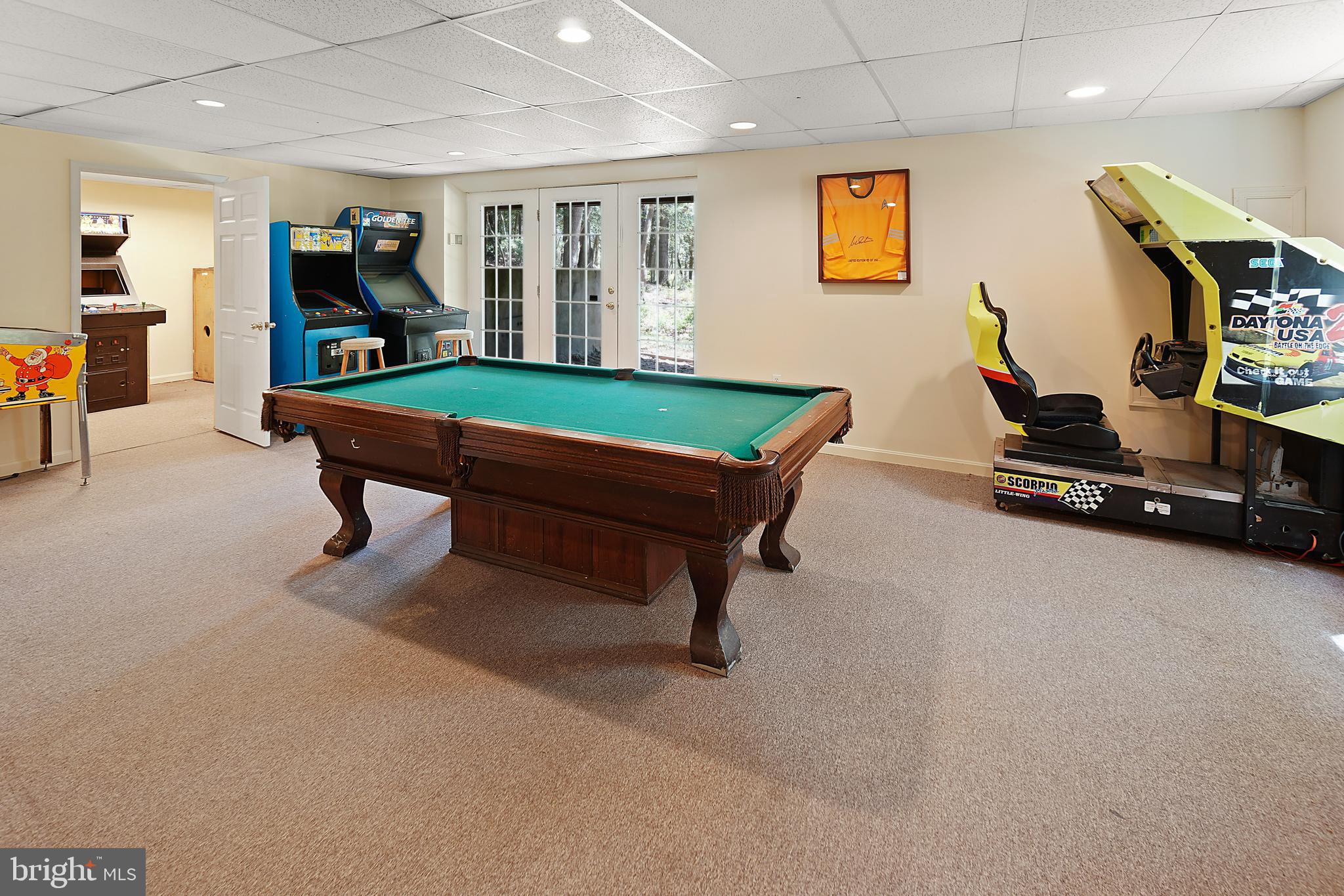 1213 Magothy Road Pasadena, MD 21122 - Photo 31 of 41 Basement Recreation Rm with Level Walkout