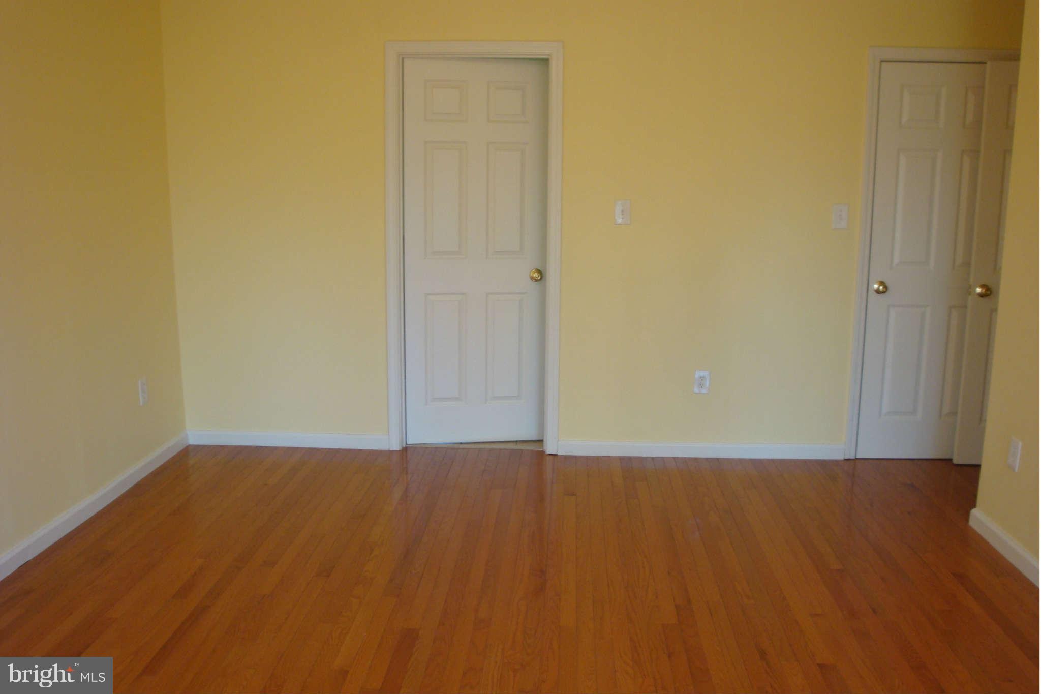 1348 Rolling Rd. Baltimore, MD 21227 - Photo 13 of 23 Bath (Master)