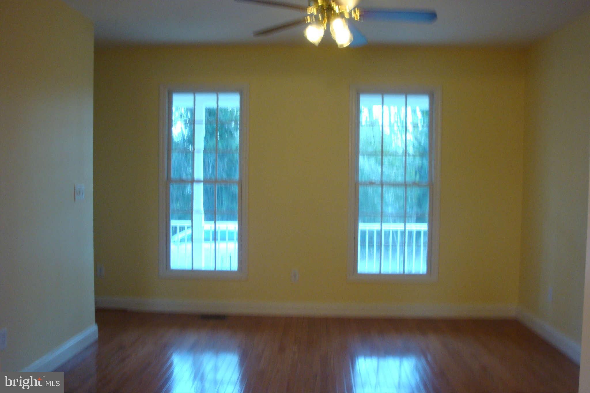 1348 Rolling Rd. Baltimore, MD 21227 - Photo 8 of 23 Living Room